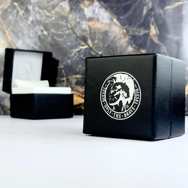 New estuche de lujo para reloj - DIESEL